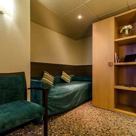 密拉蒙酒店 酒店 4*