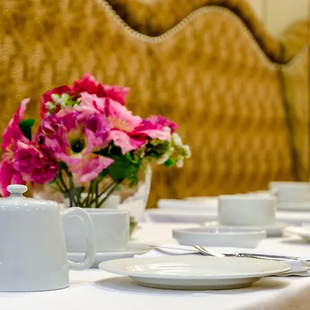 Miramont 호텔 루르드