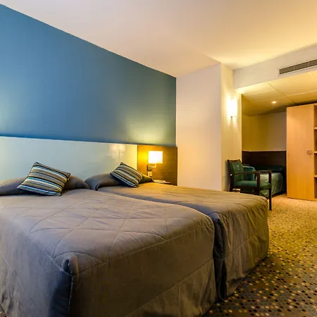 מלון Miramont 4*